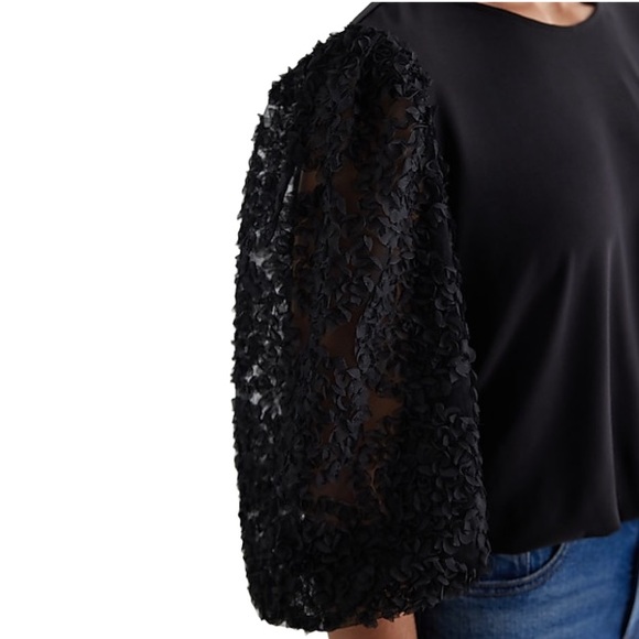 NWT Express Floral Lace 3/4 Puff Sleeve Crew Neck Elastic Hem Top Black Small - Picture 4 of 10